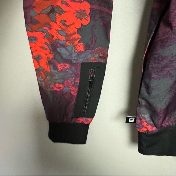 Fabletics Ithaca Bomber Jacket size Small Romantic print lightweight women’s - Picture 7 of 8